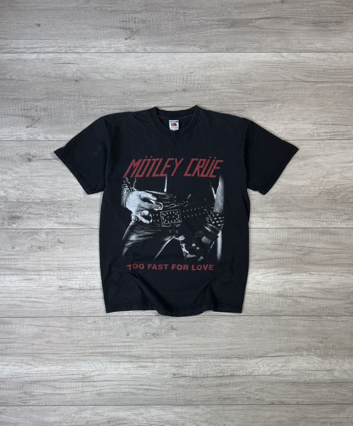 Vintage Motley Crue 2001 vintage too fast for love tee black glam Size US M / EU 48-50 / 2 - 1 Thumbnail