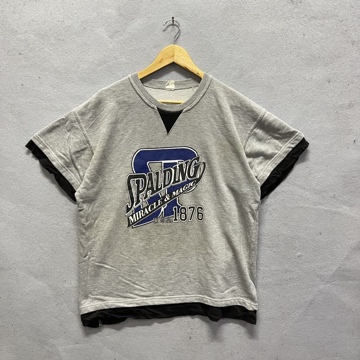 Vintage Spalding Short Sleeve Sweatshirt Grey