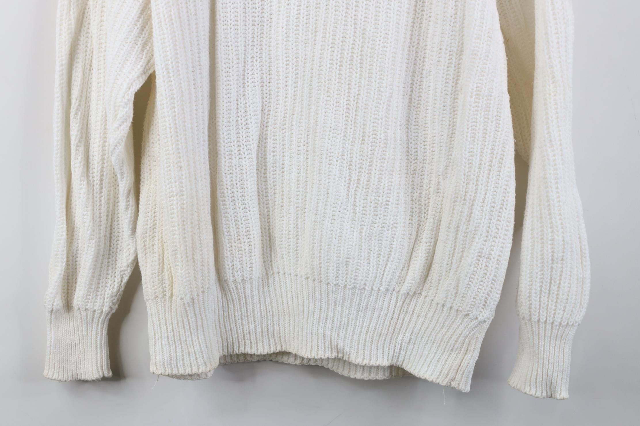 Vintage Vintage 90s Streetwear Chunky Ribbed Crewneck Sweater White Size L / US 10 / IT 46 - 10 Thumbnail