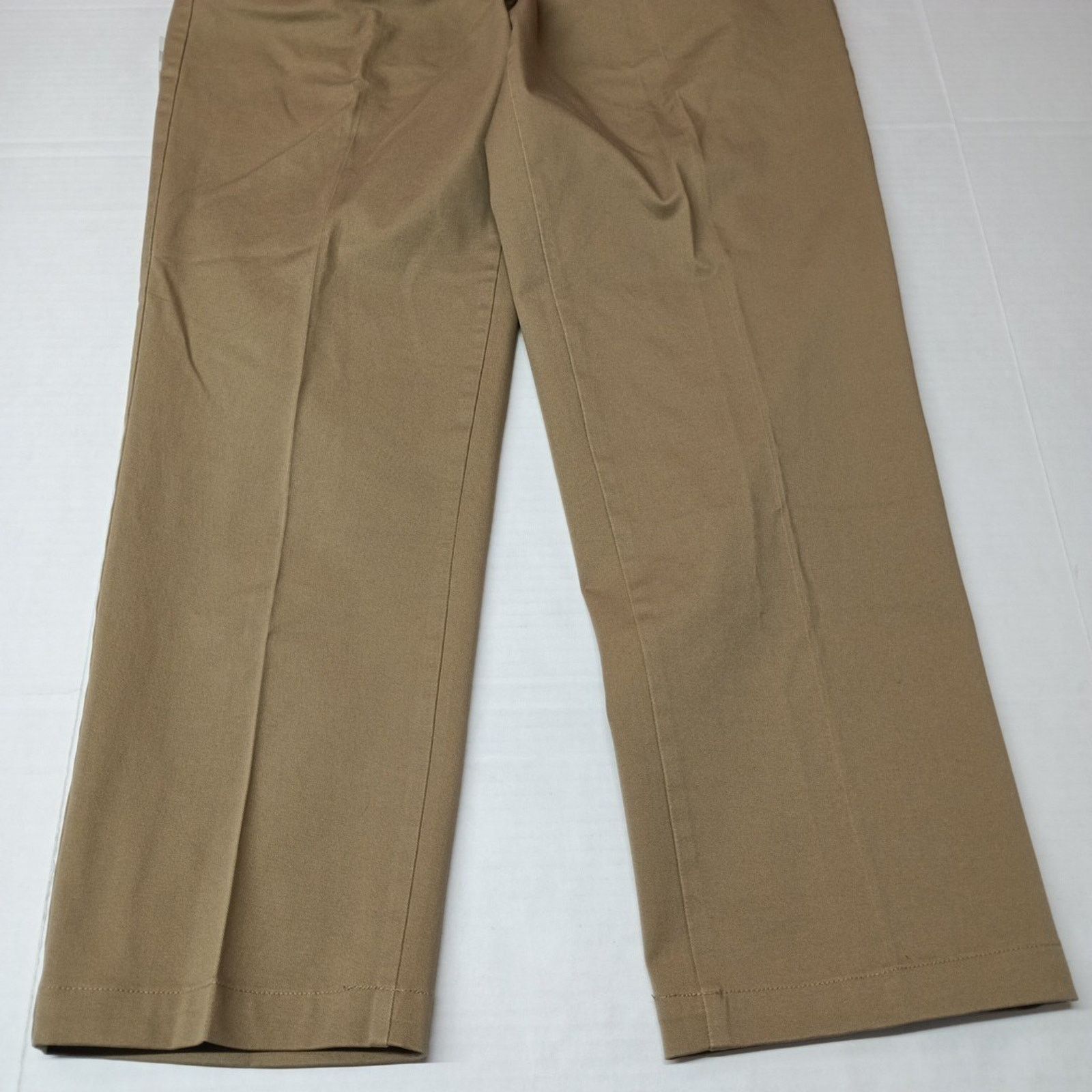 Dockers Dockers Workday Khakis Straight Fit Men's 38x32 Tan Stretch Size US 38 / EU 54 - 3 Thumbnail