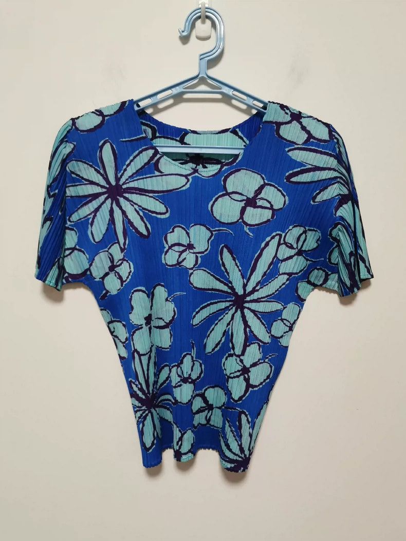 Issey Miyake issey miyake size:3 Flower-pleated short sleeves Size XXS / US 00 / IT 34 - 1 Thumbnail