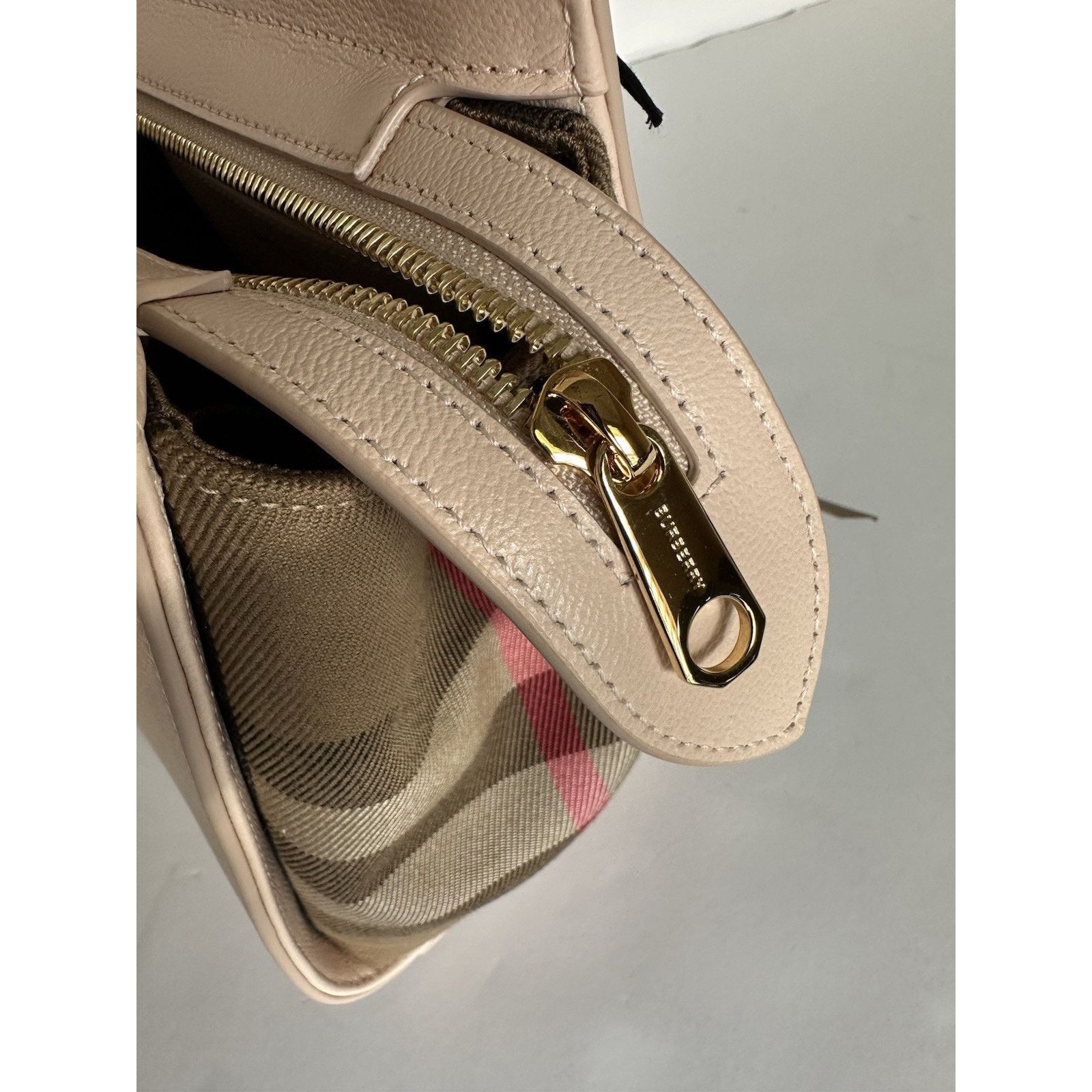 Burberry Burberry Banvell Mini Leather Cross Body Bag Cameo 8084487 Size ONE SIZE - 13 Thumbnail