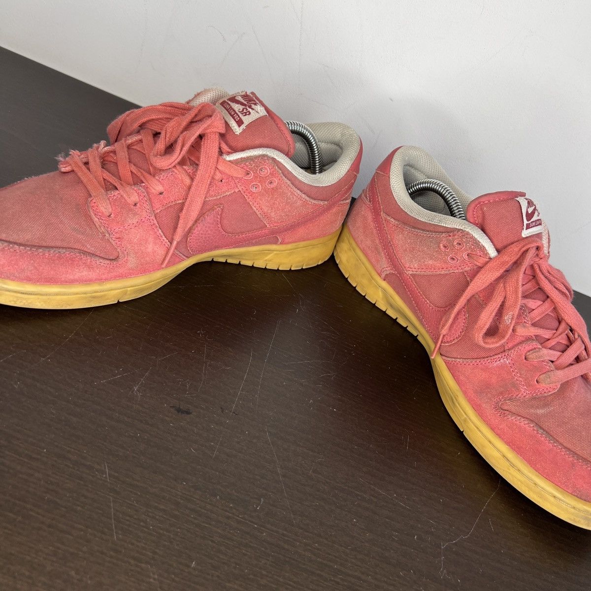 Nike size 9.5 Nike SB Dunk Low Adobe Red Gum DV5429-600 Size US 10 / EU 43 - 5 Thumbnail