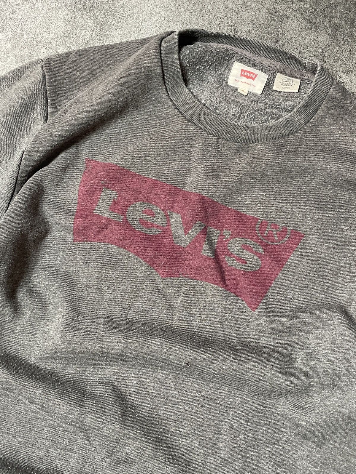 Levi's 🔥Offers🔥Levis Sweatshirt Big Logo Spellout Size US S / EU 44-46 / 1 - 2 Thumbnail