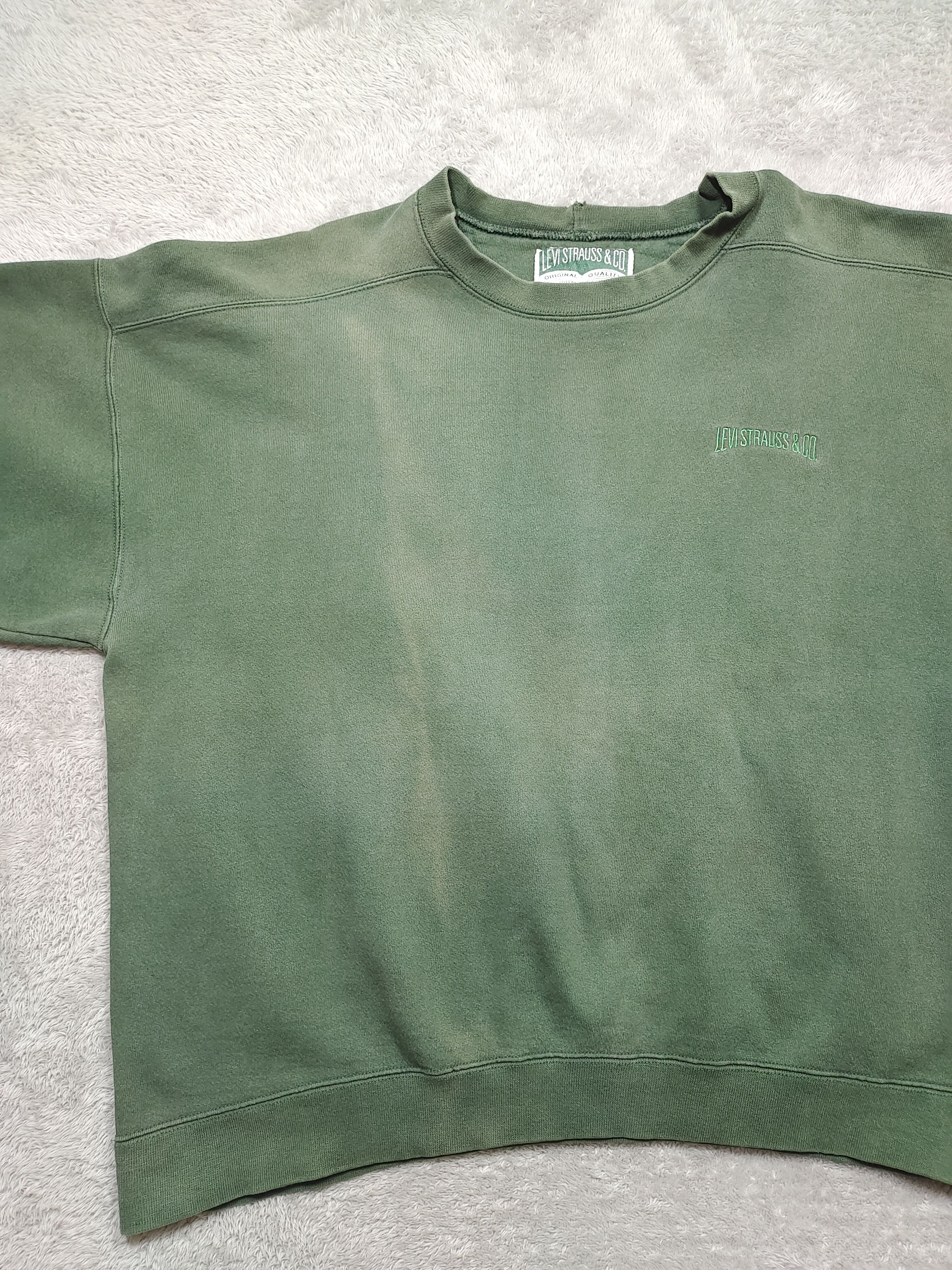 Levi's Vintage Clothing × Vintage VINTAGE DISTRESSED LEVI STRAUSS & CO GREEN SWEATSHIRT Size US XL / EU 56 / 4 - 3 Thumbnail