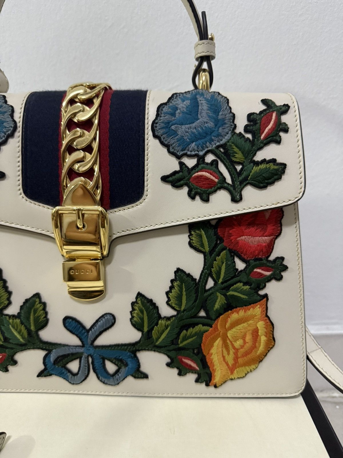Gucci Gucci Medium Sylvie bag colorful floral embroidery Size ONE SIZE - 4 Thumbnail
