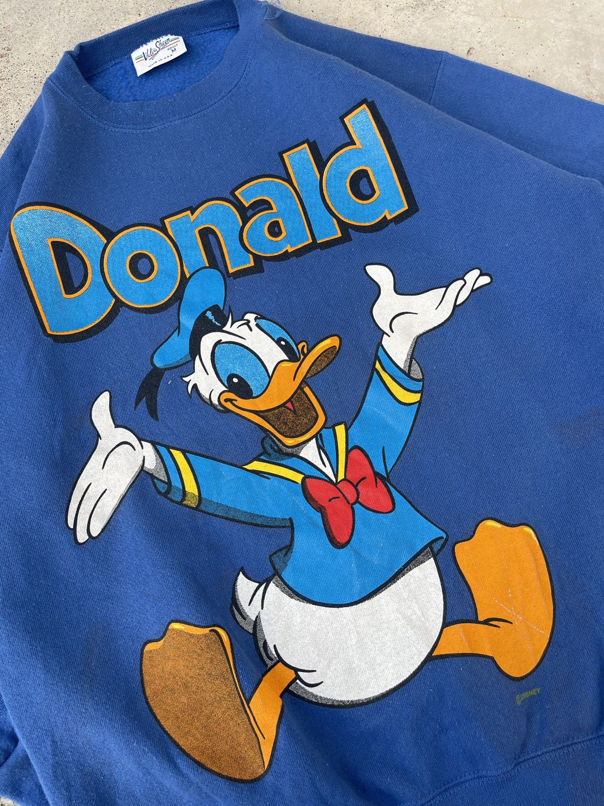 Disney × Vintage Vintage 90s Donald Duck Big Print Sweatshirt Size US M / EU 48-50 / 2 - 7 Thumbnail