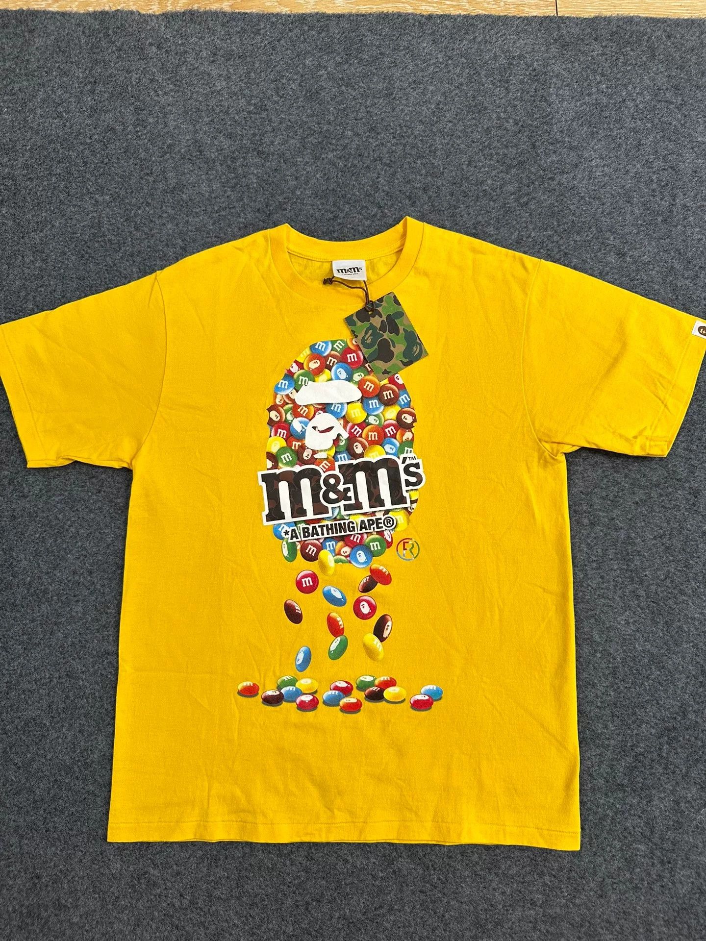 Bape Bape T Multi Shark T-Shirt Casual Size US XL / EU 56 / 4 - 1 Thumbnail