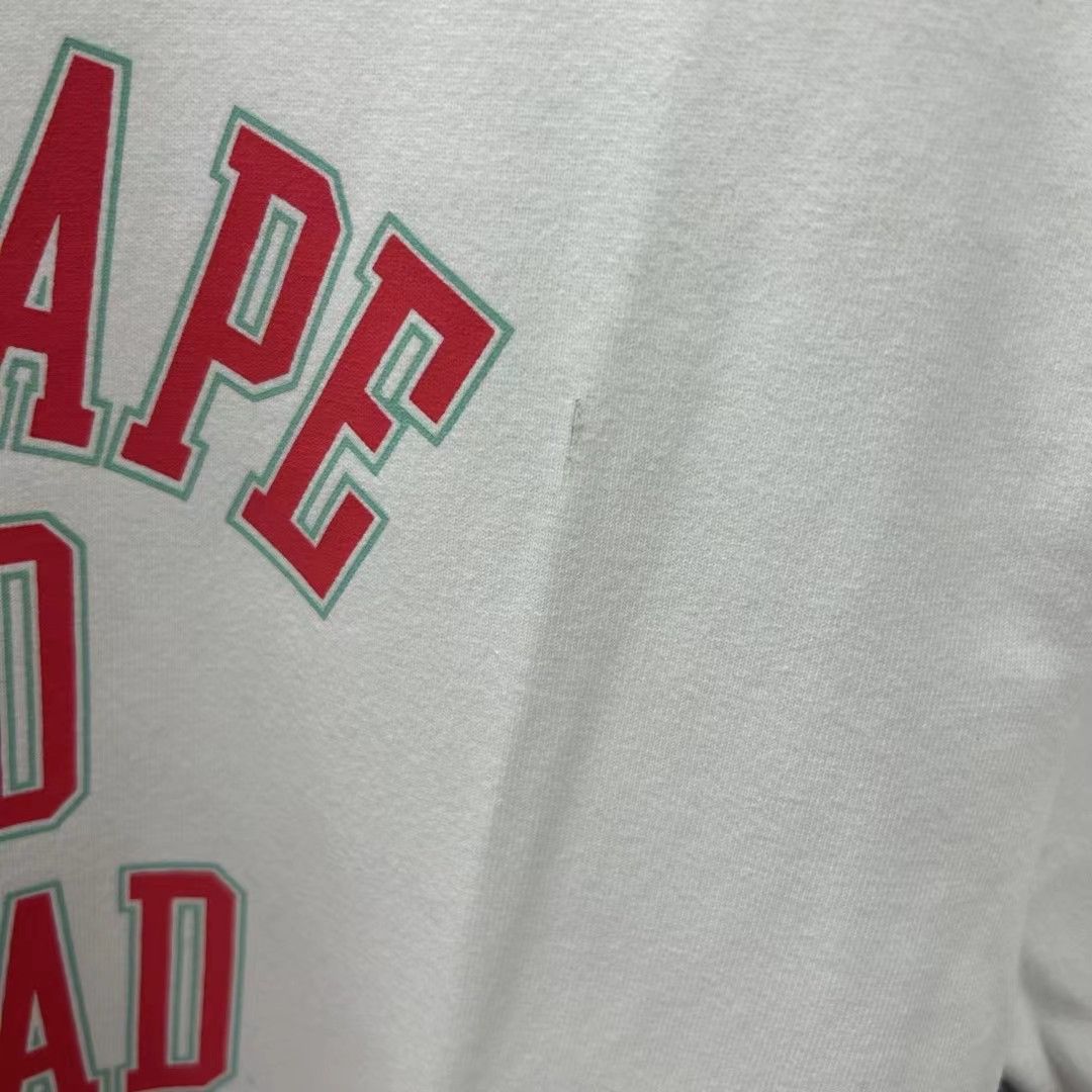 Bape WORLD GONE MAD TEE Size US M / EU 48-50 / 2 - 8 Thumbnail