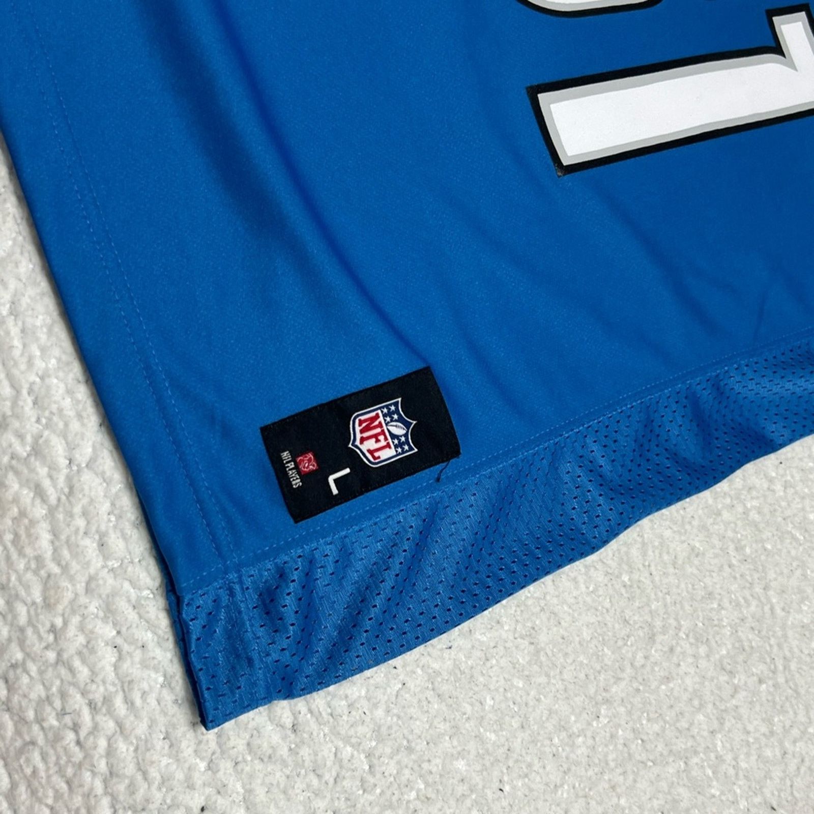 NFL New Rare 2012 Youth Detroit Lions Calvin Johnson Jersey Size US M / EU 48-50 / 2 - 3 Thumbnail