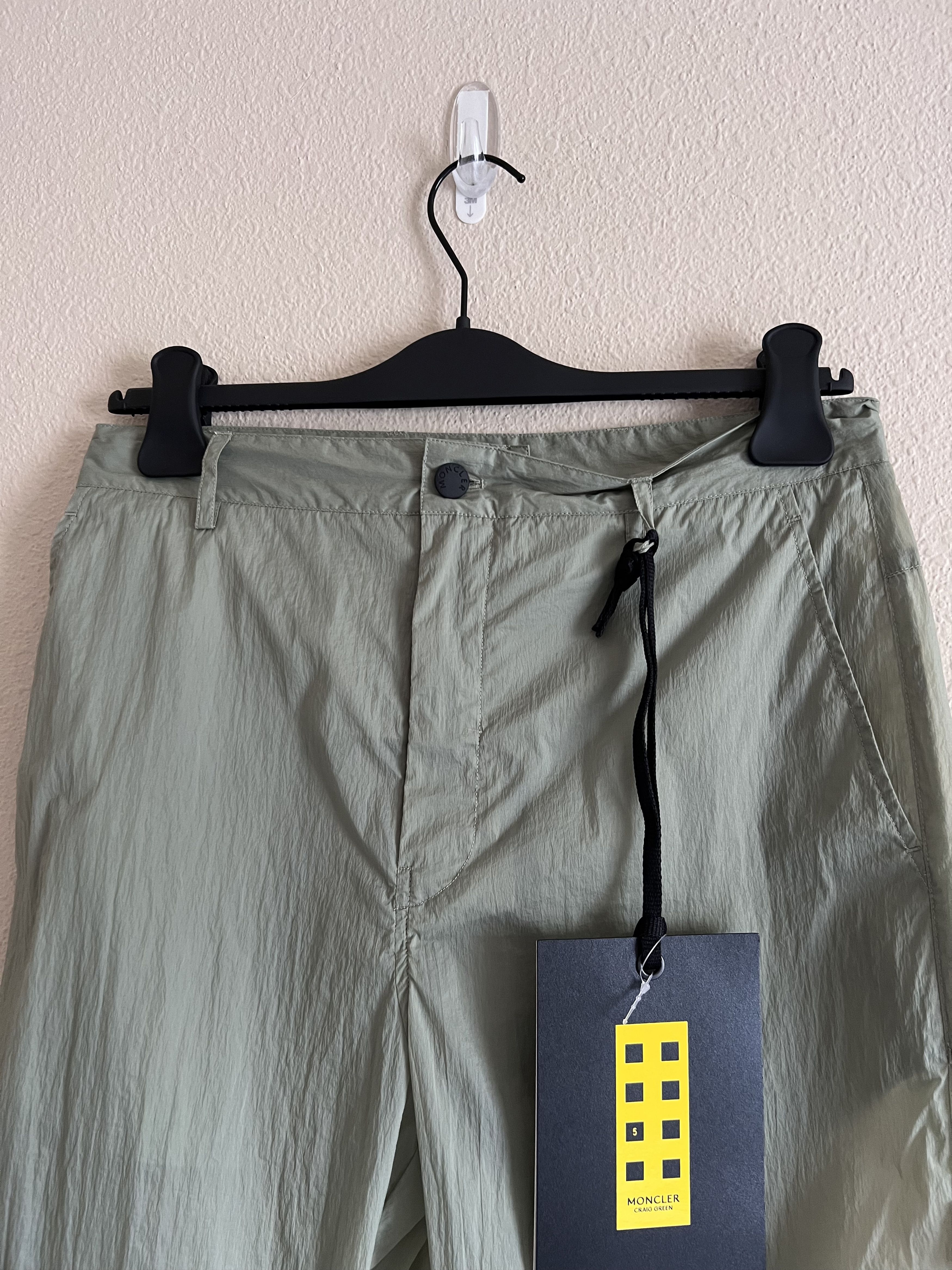 Craig Green × Moncler Genius 5 Moncler Craig Green Technical Military Pants in Green Size US 30 / EU 46 - 2 Thumbnail