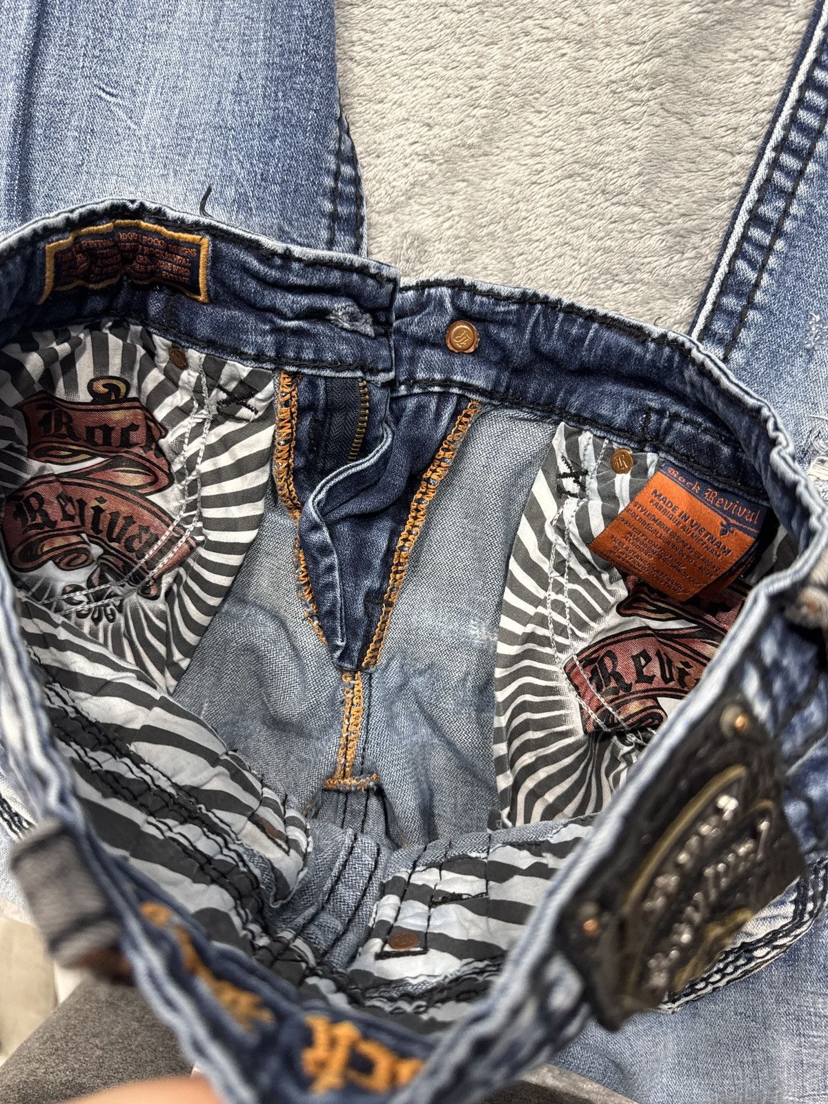 Rock Revival Rock revival jeans 29/30 Size US 29 - 10 Thumbnail