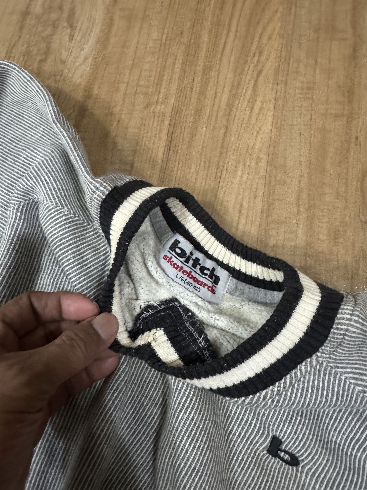 Shorty's Skateboards Vintage BITCH skateboarding Sweater Size US L / EU 52-54 / 3 - 2 Thumbnail