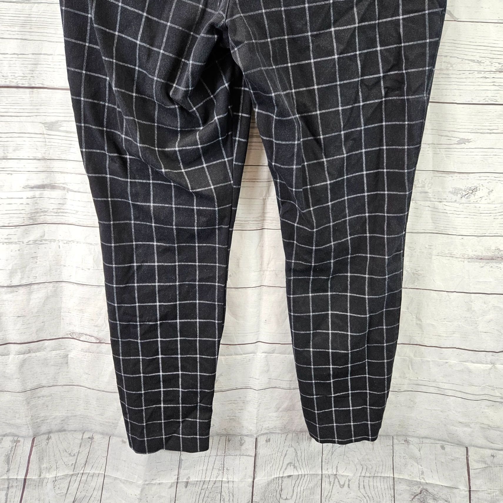 Old Navy Old Navy Womens Pixie Ankle Pants Sz 6 Black White Windowpane Cotton Blend Size 28" / US 6 / IT 42 - 5 Thumbnail