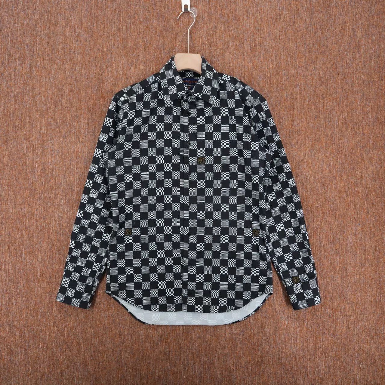 Louis Vuitton Louis Vuitton Black Damier Shirt Size US M / EU 48-50 / 2 - 1 Thumbnail