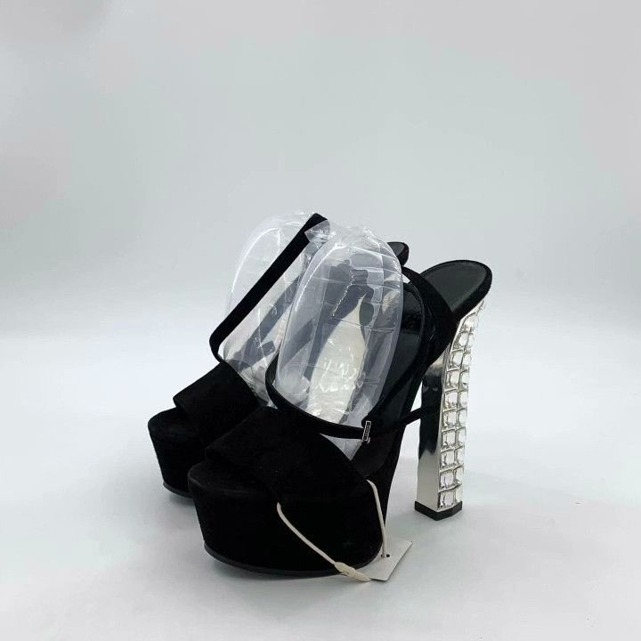 Gucci Gucci Black Diamond-Embellished Block Heel Size US 4 / IT 34 - 1 Thumbnail