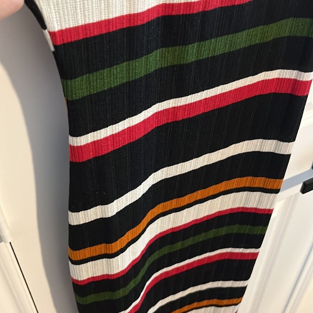 Forever 21 Black Striped Fitted Sundress - M Size M / US 6-8 / IT 42-44 - 2 Thumbnail