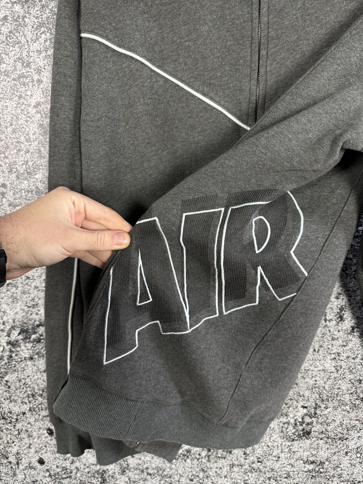 Nike Nike Air Full Zip Track Jacket Streetwear Vintage Size L Size US L / EU 52-54 / 3 - 8 Thumbnail