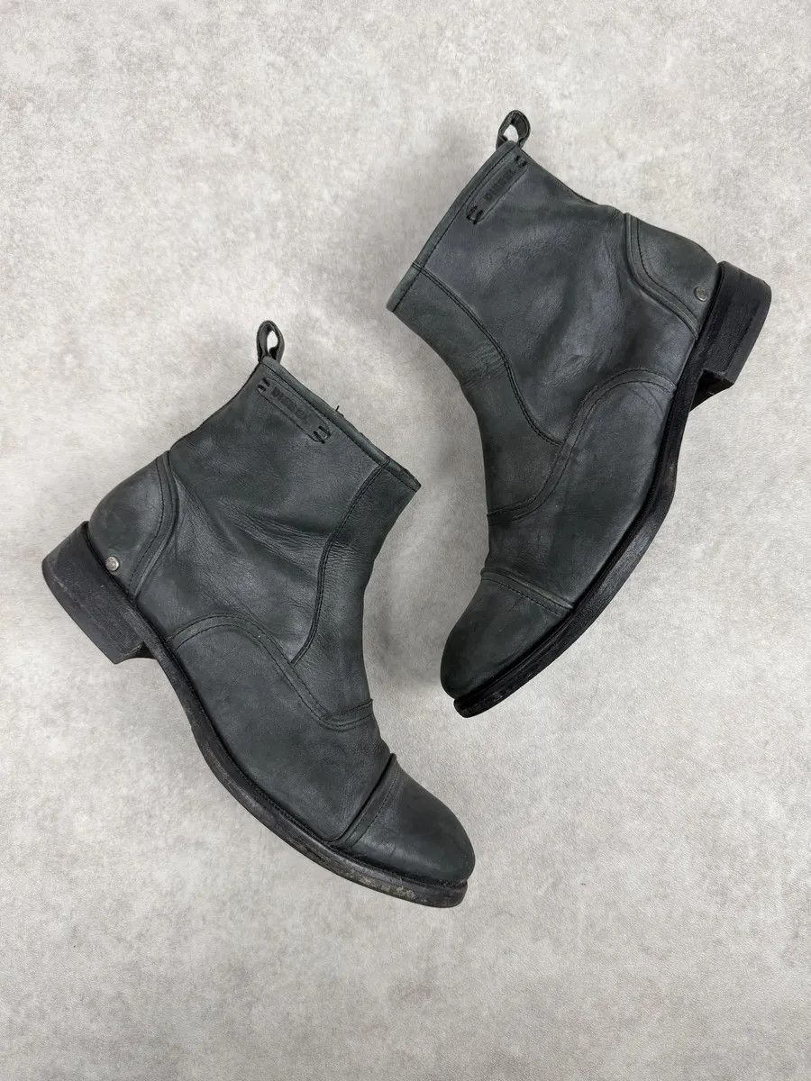 Diesel Diesel Grey Eroded Leather Boots Size US 9 / EU 42 - 2 Thumbnail
