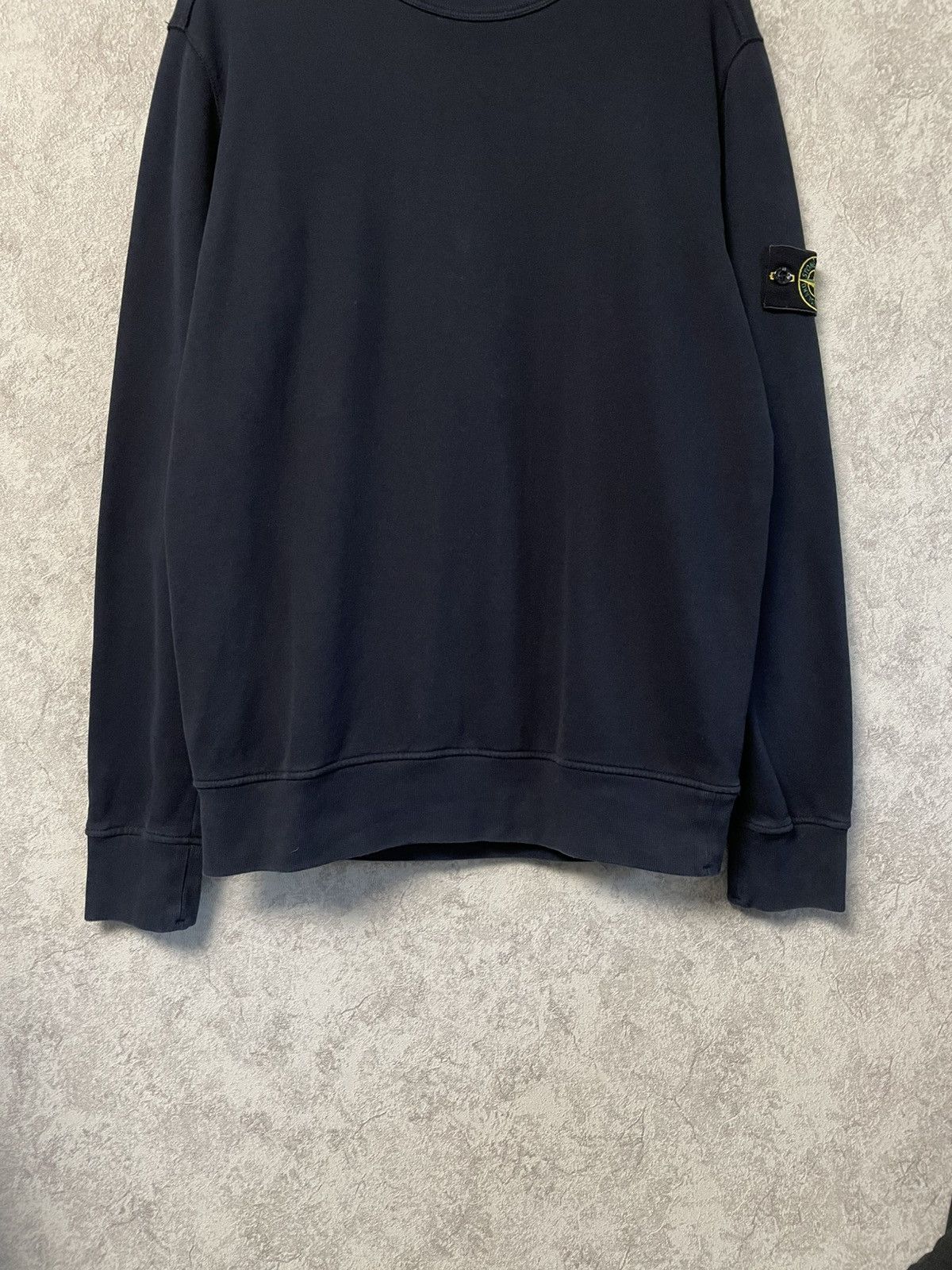 Stone Island Stone Island Navy Blue Sweatshirt Crewneck Size US L / EU 52-54 / 3 - 3 Thumbnail
