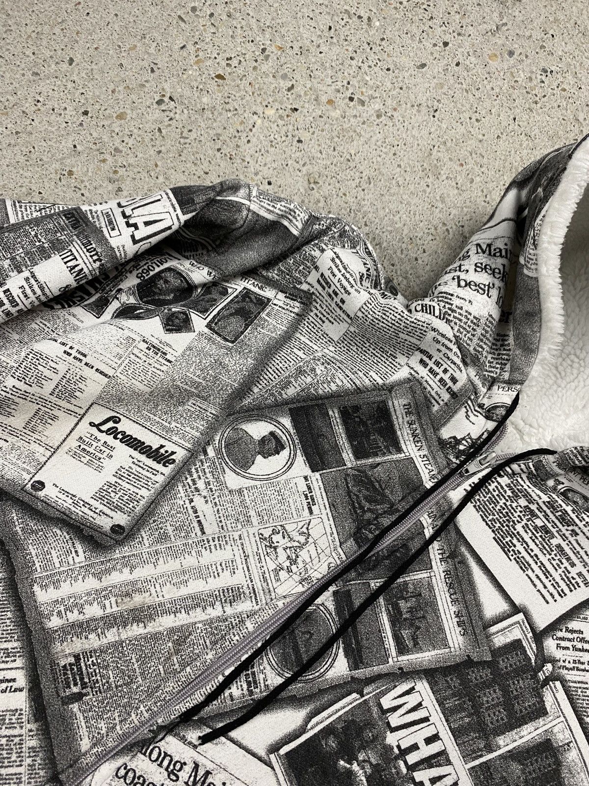 Japanese Brand Japan style hoodie newspapers full print zip vintage y2k Size US L / EU 52-54 / 3 - 8 Thumbnail