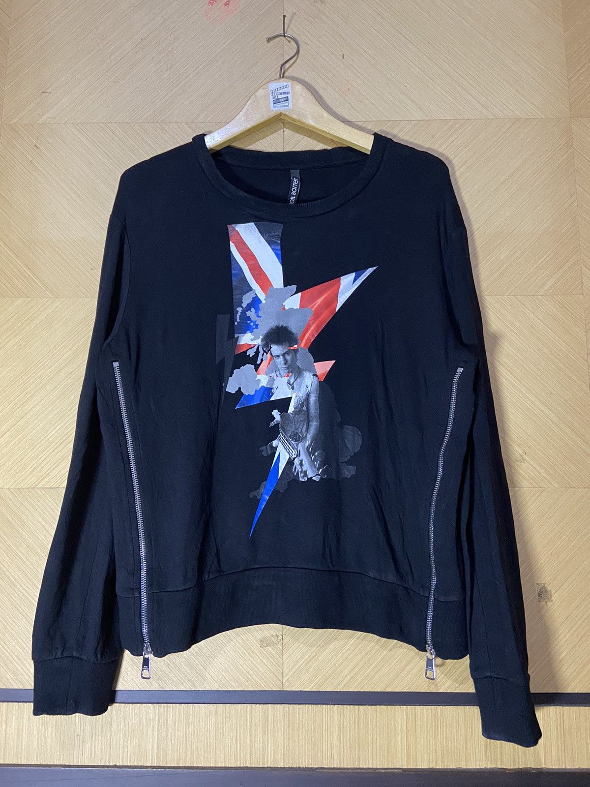 Neil Barrett Rare💥 neil barrett sid vicious double zipper sweatshirt Size US L / EU 52-54 / 3 - 3 Thumbnail