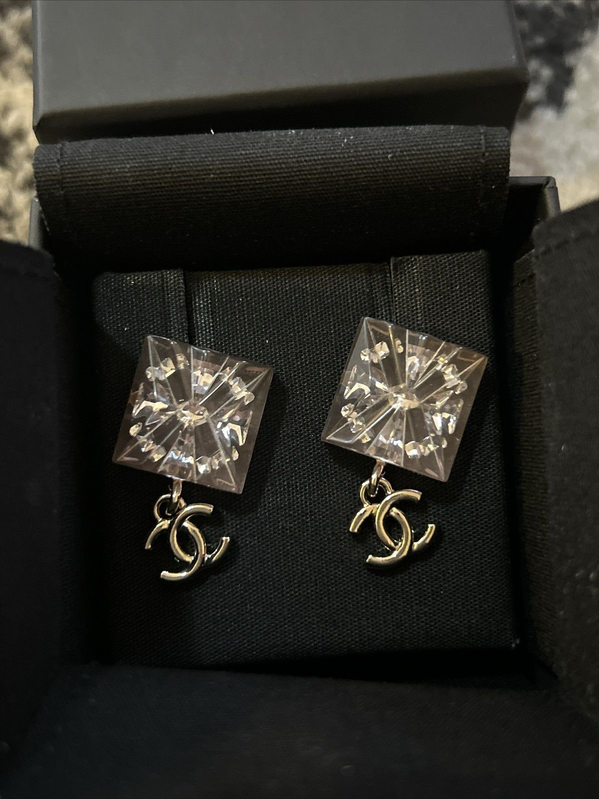 Chanel Chanel Resin Square Logo Earrings Size ONE SIZE - 4 Thumbnail