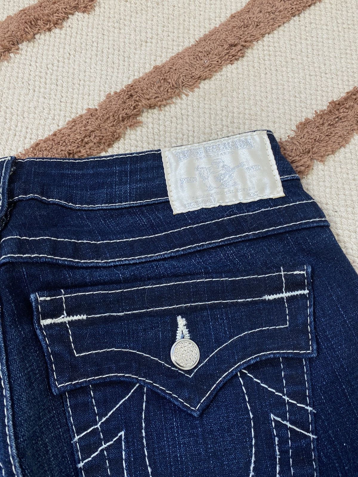 True Religion TRUE RELIGION DENIM CONTRAST STITCH PANTS Size 29" - 6 Thumbnail