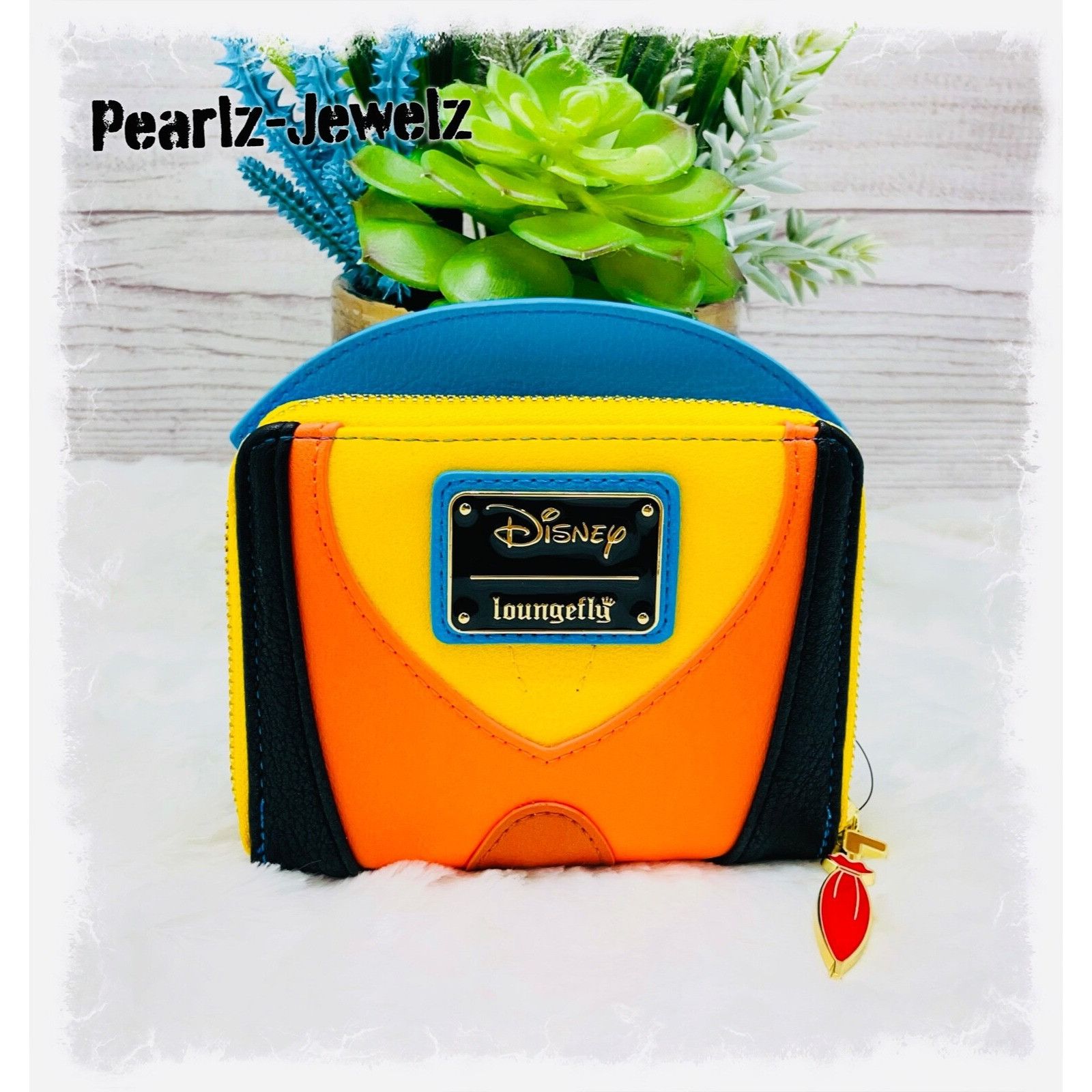 Disney Loungefly Disney Pinocchio Jiminy Cricket Cosplay Figural Zi Size ONE SIZE - 2 Thumbnail