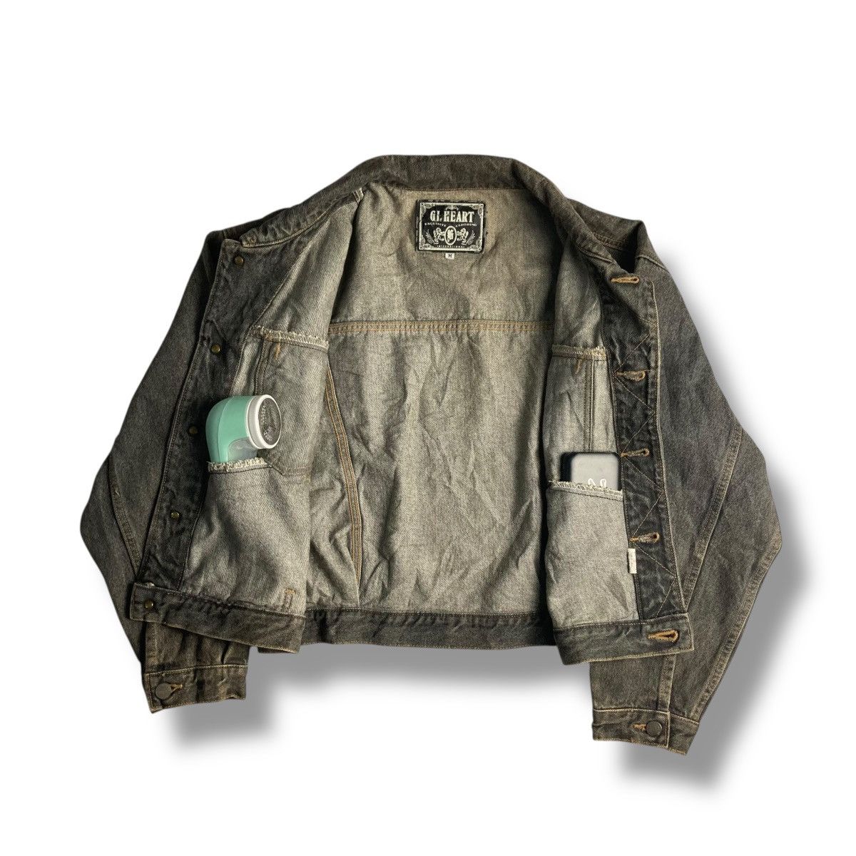 Hysteric Glamour 🇯🇵 VINTAGE GL HEART CROPPED WASHED DENIM JACKET Size US M / EU 48-50 / 2 - 3 Thumbnail