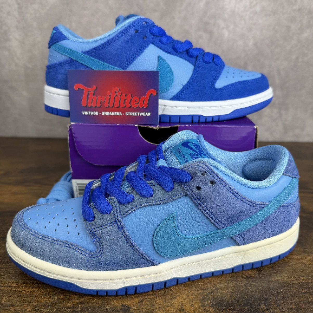 Nike NEW Nike SB Dunk Low Blue Raspberry Size 5 / 6.5W DM0807-400 Size US 5 / EU 37 - 1 Thumbnail
