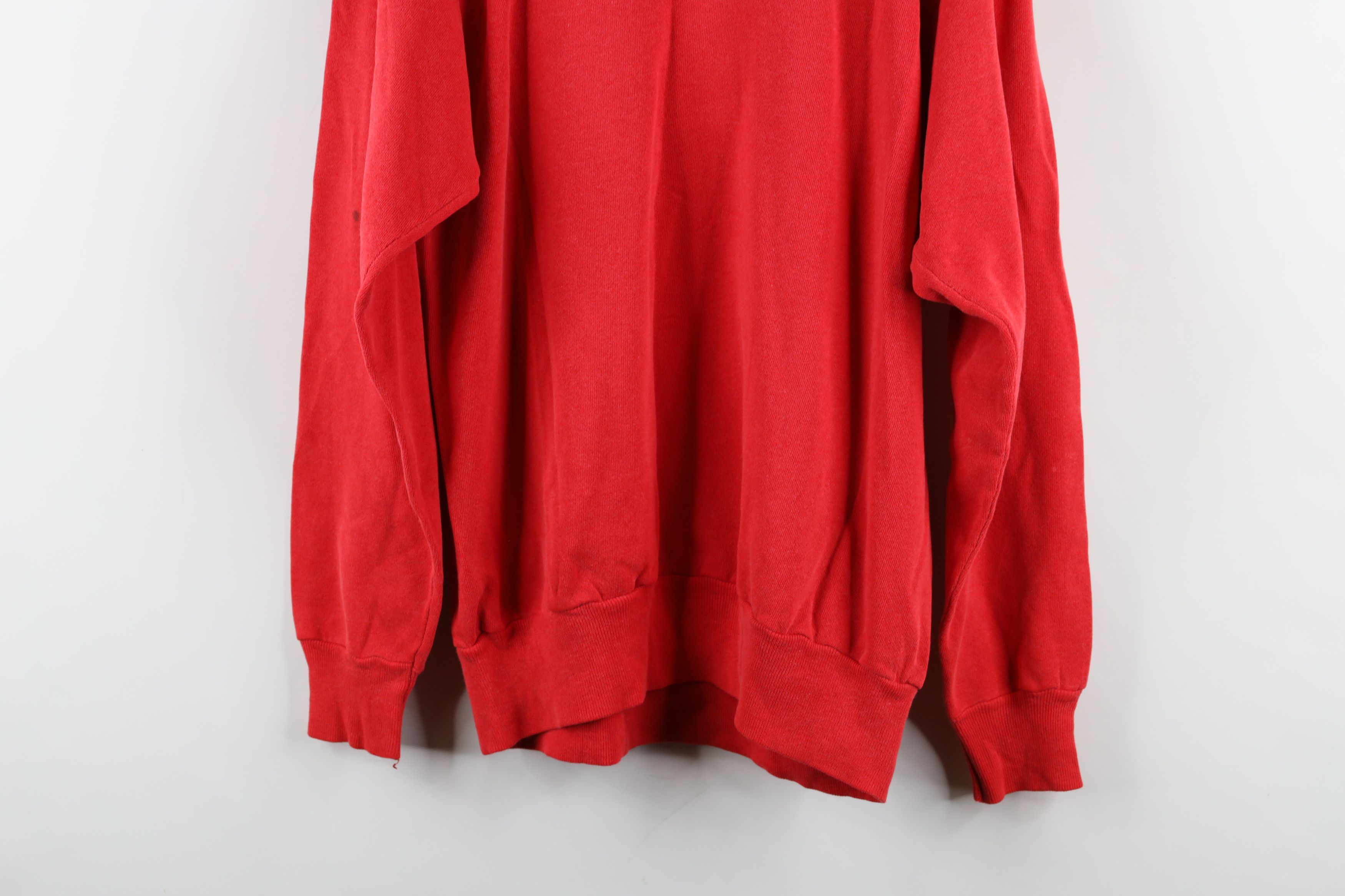 Vintage Vintage 70s 80s Streetwear Crewneck Sweatshirt Red USA Size US L / EU 52-54 / 3 - 14 Thumbnail