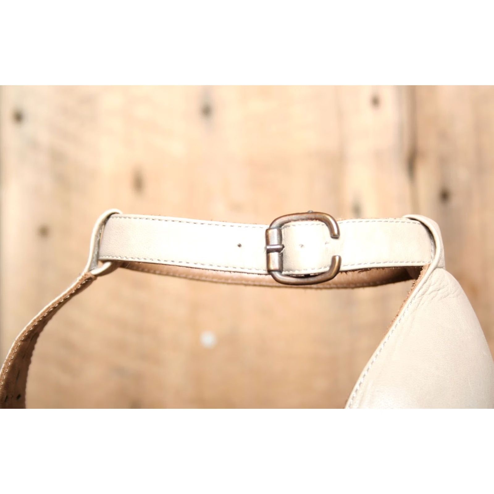 Vintage BUENO Brown Leather Perforated Heeled Ankle T-Strap Sandals EU 40 ≈ US 9.5 Women Buckle Shirt? Size US 10 / IT 40 - 7 Thumbnail
