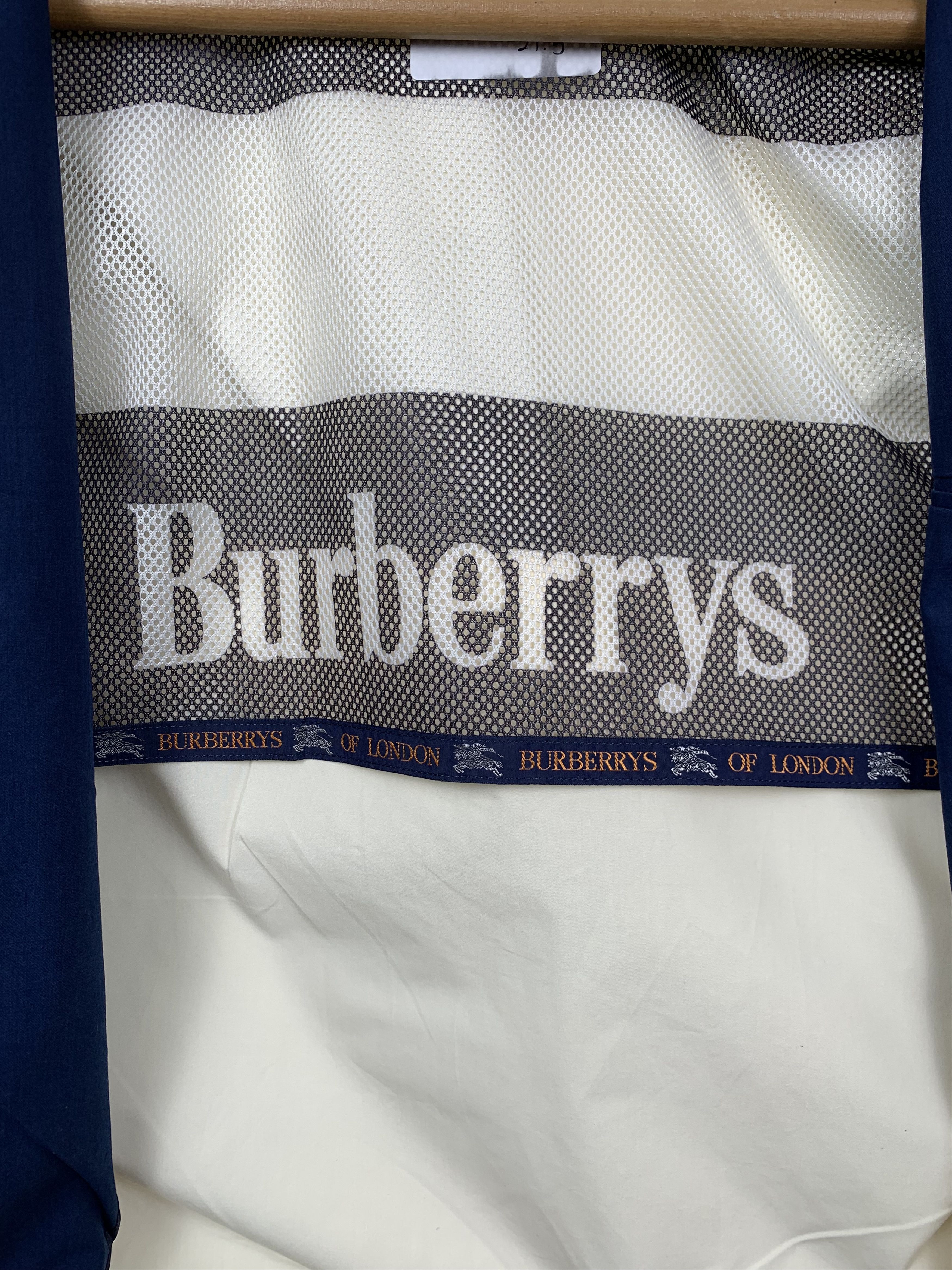 Burberry Vintage 90s Burberrys Jacket J1221 Size US M / EU 48-50 / 2 - 8 Thumbnail