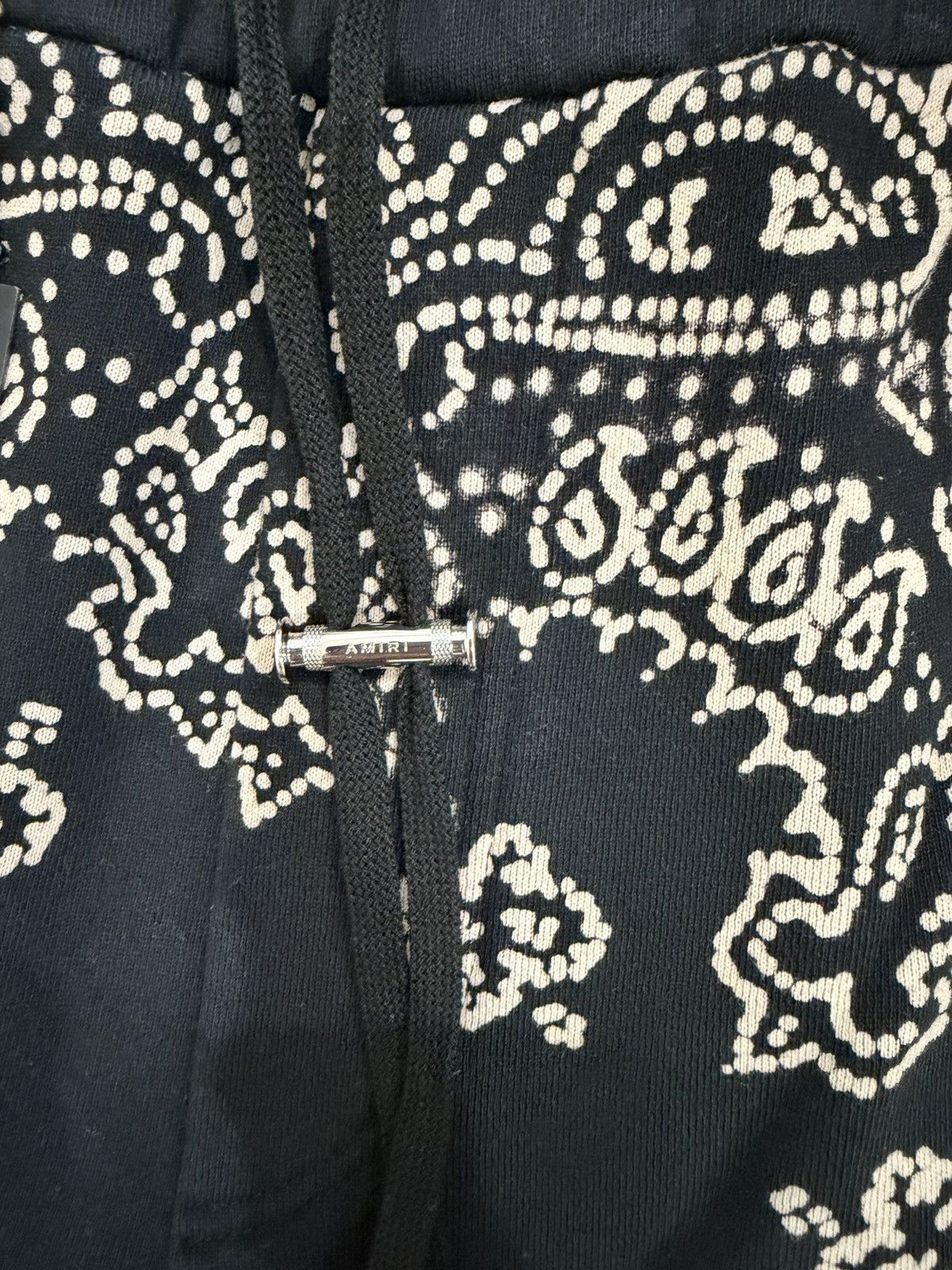 Amiri Amiri Black Bandana Bleach Sweatpants size S Size US 30 / EU 46 - 3 Thumbnail