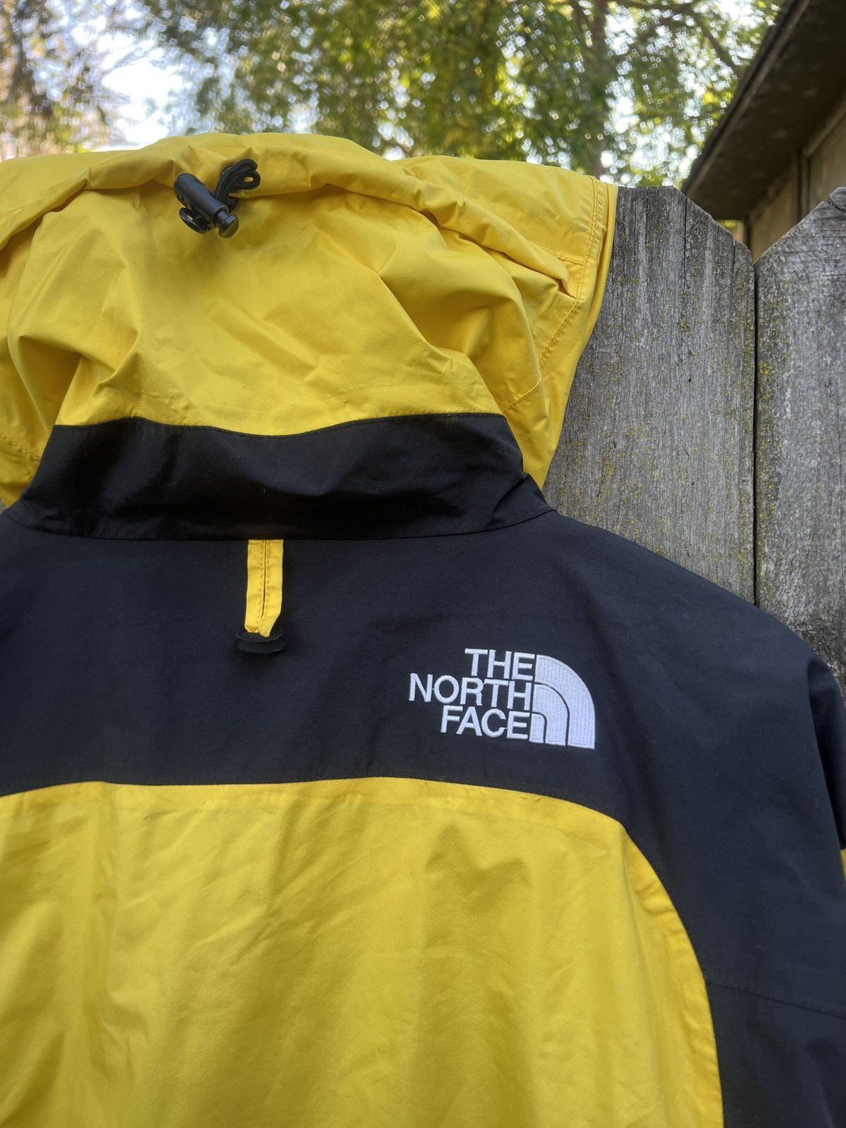 The North Face The North Face Gore-Tex Vintage Yellow Shell Size US L / EU 52-54 / 3 - 9 Thumbnail