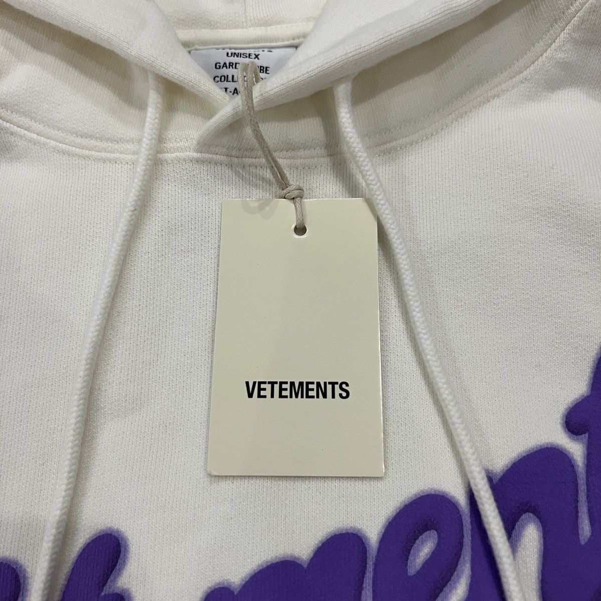Vetements Vetements Logo Hoodie Size US M / EU 48-50 / 2 - 6 Thumbnail
