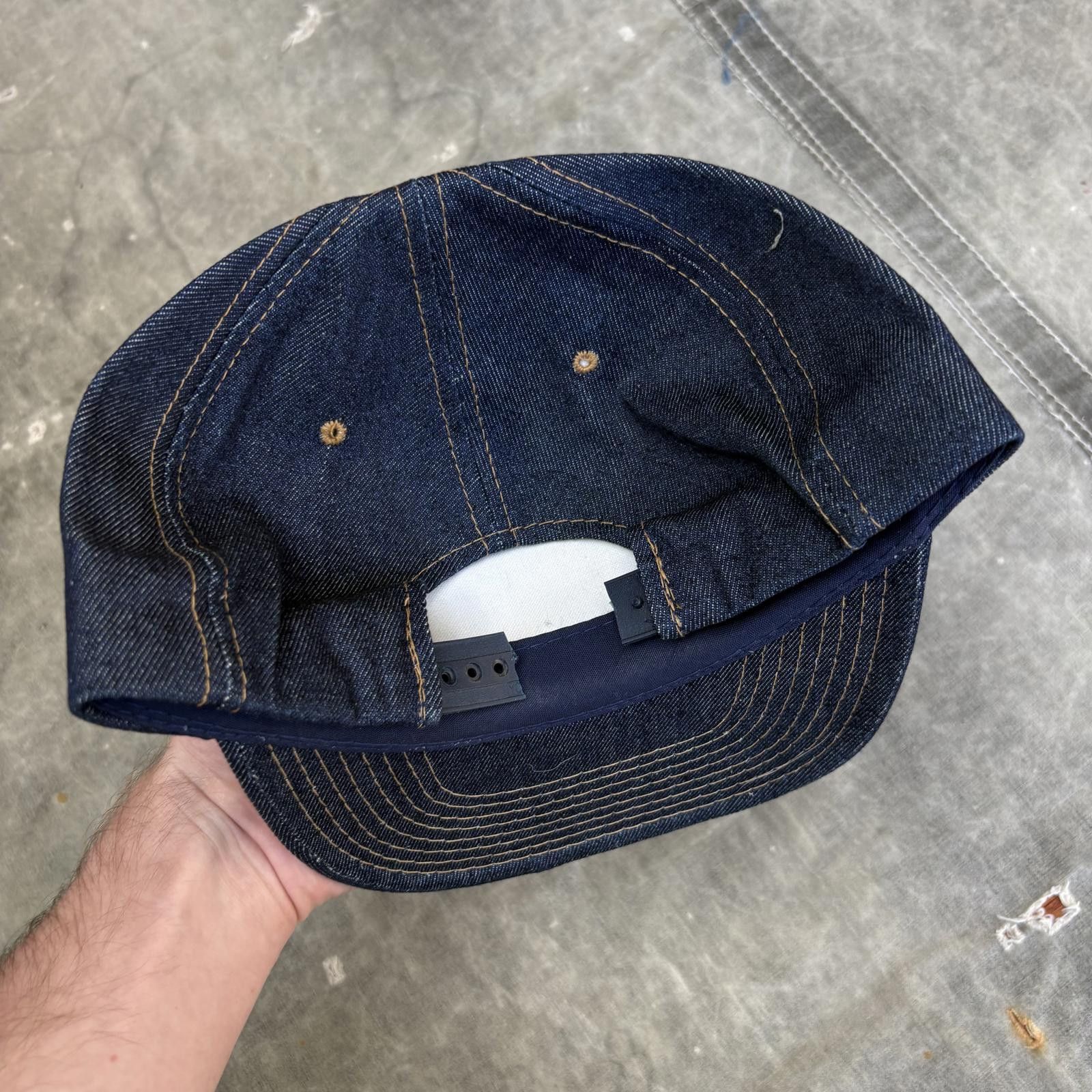 Vintage Vintage 80s Deadstock Denim Farm Service Inc. Trucker Hat Size ONE SIZE - 2 Thumbnail