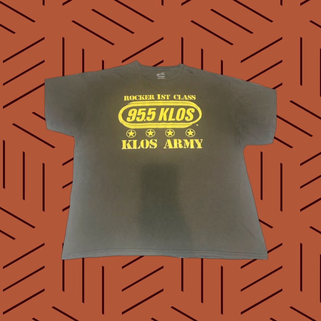 Port & Company VINTAGE 80s KLOS Rocked 1st Class Army Shirt XL Green Men's T-Shirt Port & Company Crew Neck Short Sleeve Logo Print Rock Radio Los Angeles PMID Size US XL / EU 56 / 4 - 1 Thumbnail