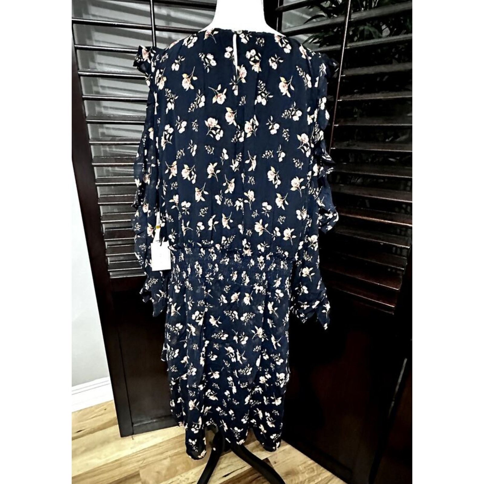 Other 1. State Navy Floral Ruffled Cold Shoulder Midi Dress 3X NWT Size 3XL / US 20-22 - 6 Thumbnail