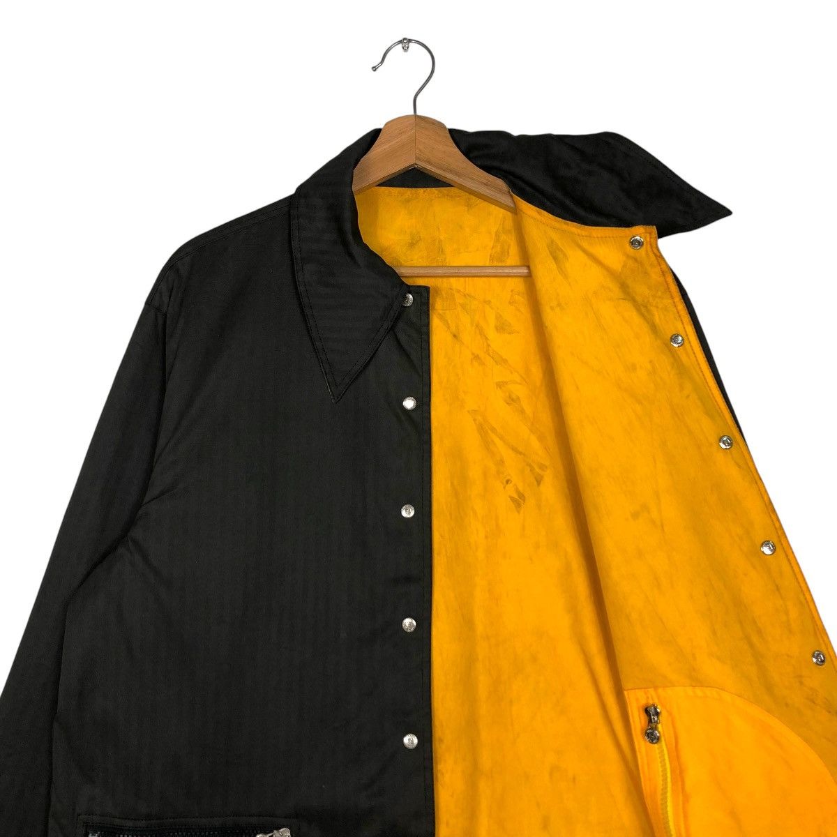 Fendi 🔥VINTAGE REVERSIBLE BUTTON JACKET FENDI MADE IN ITALY Size US M / EU 48-50 / 2 - 14 Thumbnail