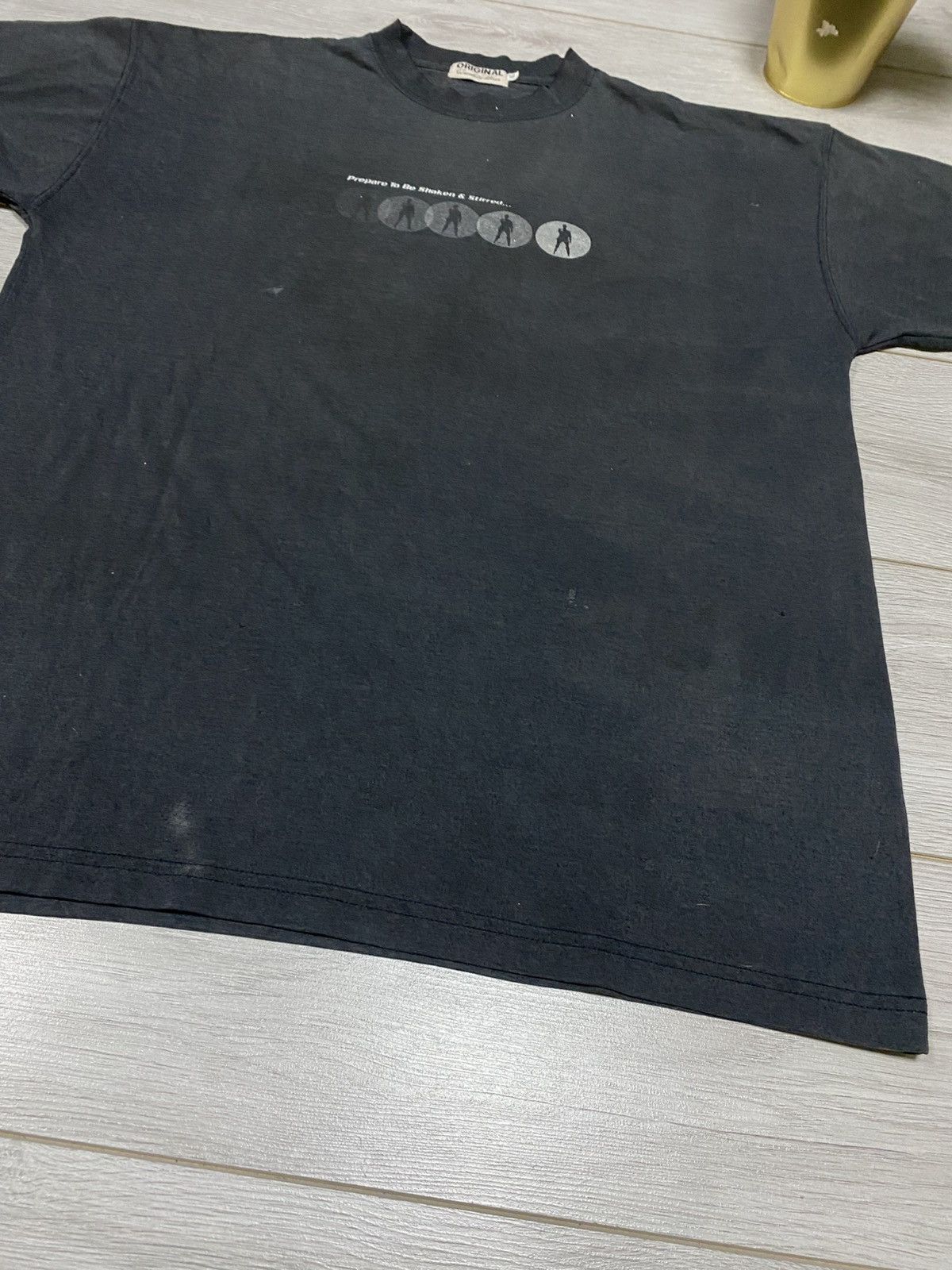 Vintage Vintage 1997 James Bond 007 faded Tomorrow Never Dies Tee Size US XL / EU 56 / 4 - 5 Thumbnail