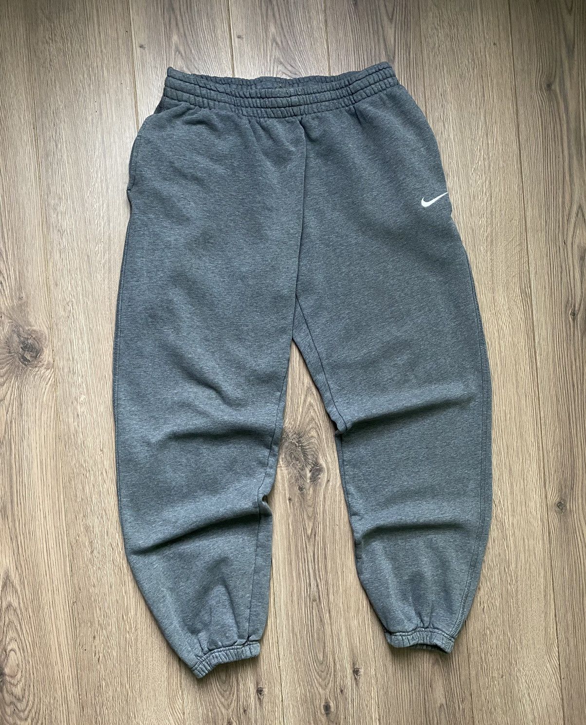 Vintage Nike Rap Basic Sweatpants Joggers Pants Grey Size L