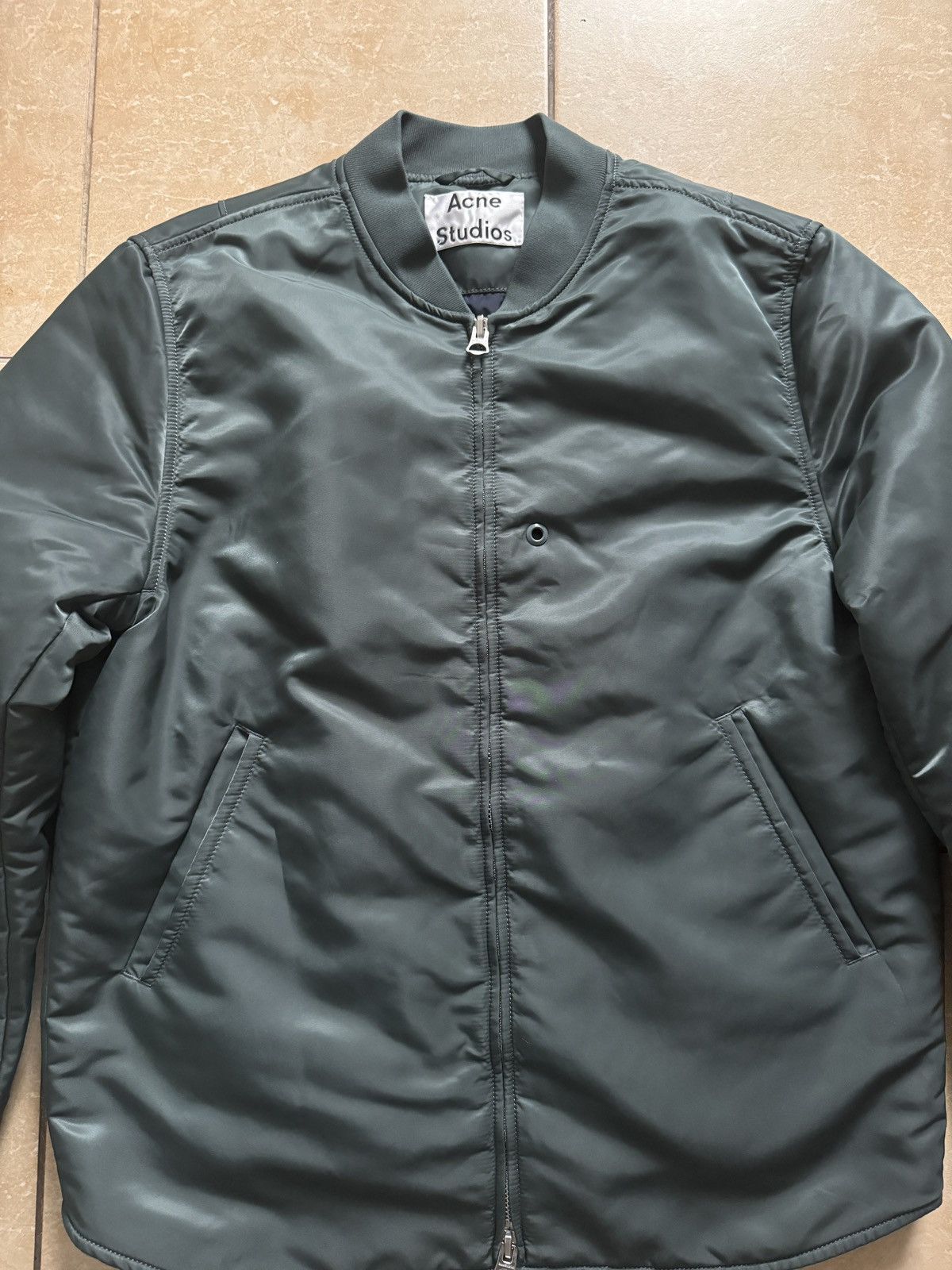 Acne Studios Acne Studios Mylon Shine PSS18 Bomber jacket Size US M / EU 48-50 / 2 - 2 Thumbnail