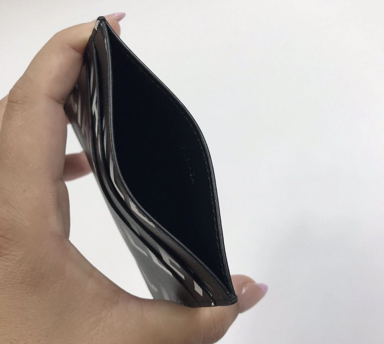 Balenciaga Black Gradient Logo Card Holder Size ONE SIZE - 3 Thumbnail