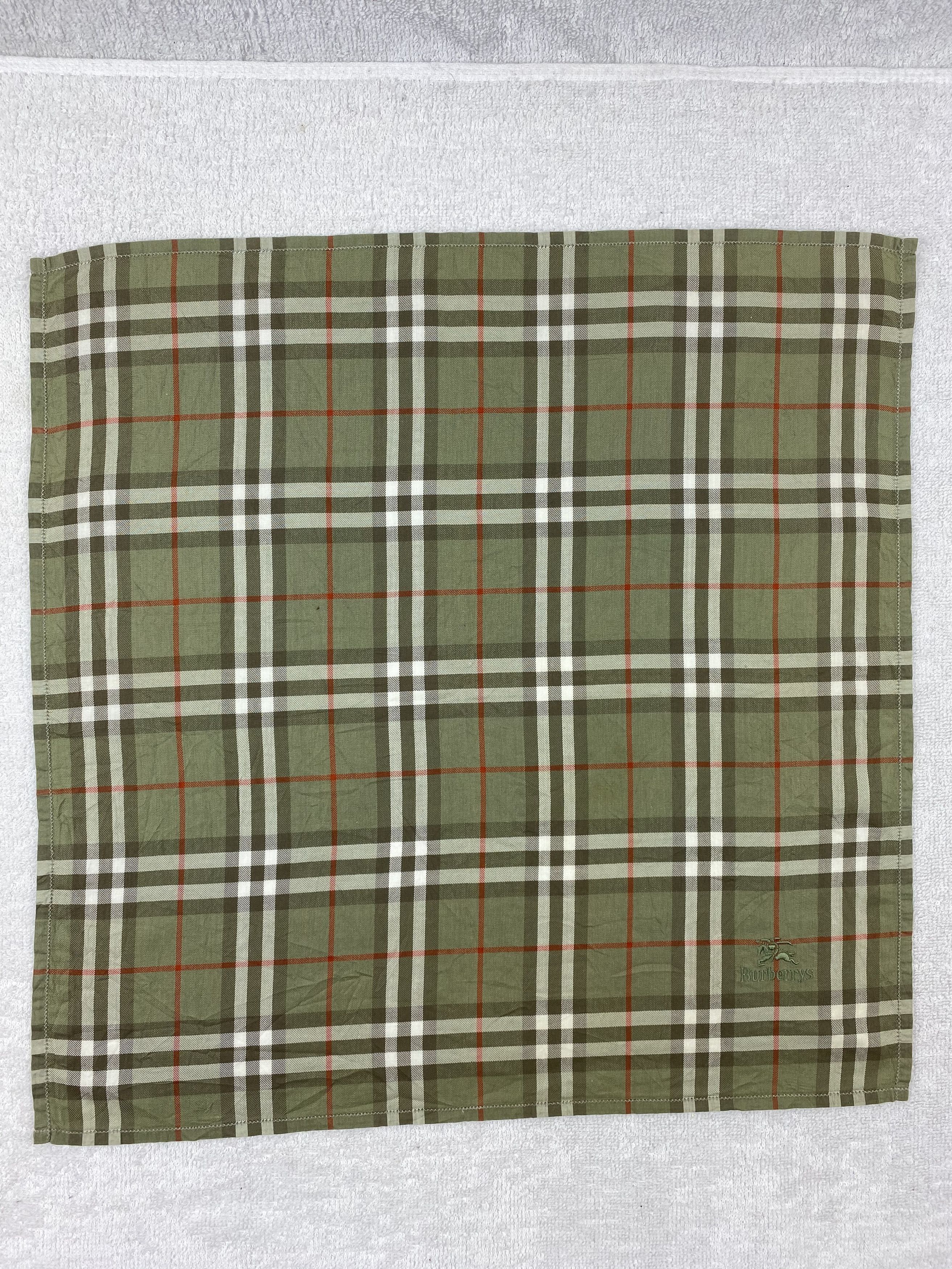 Burberry Burberry Handkerchief / Bandana / Neckerchief Size ONE SIZE - 3 Thumbnail