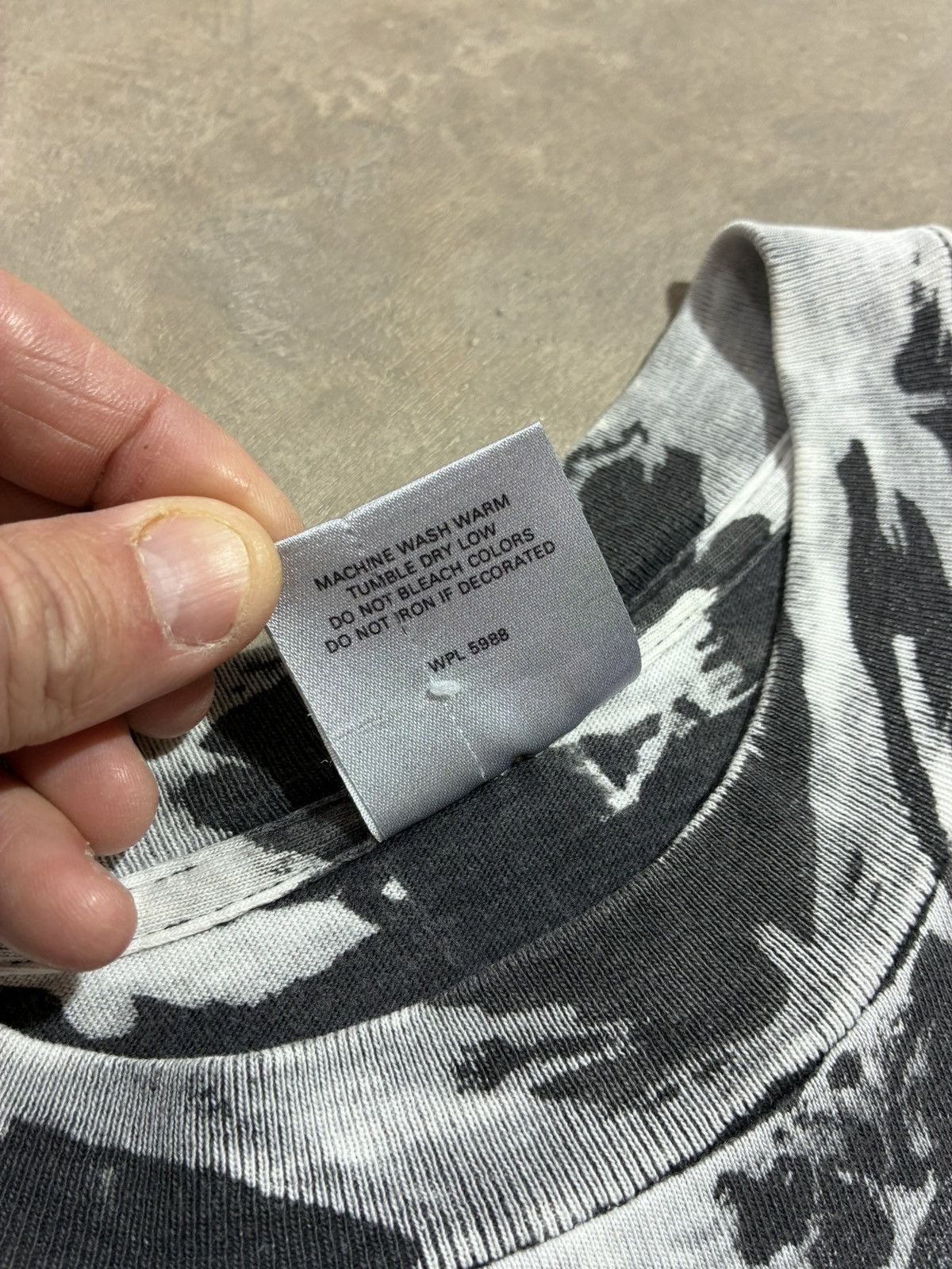 Airwalk Vintage Airwalk Tie Dye T Shirt Oneita Made in USA 90s Size US L / EU 52-54 / 3 - 4 Thumbnail