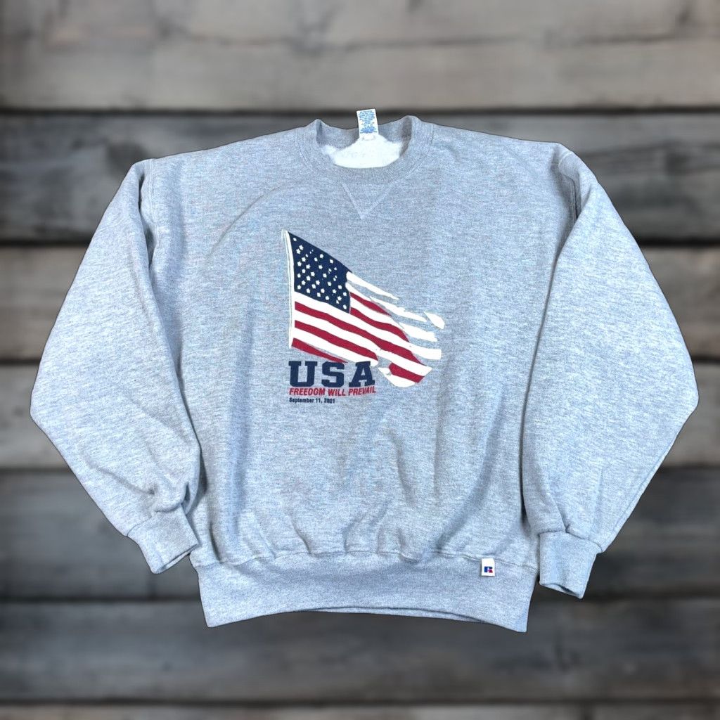 Russell Athletic VTG Russell Athletic Sweatshirt Adult XL Gray Crewneck Power/Graphic Print Flag USA 9/11 Patriotic Retro Vintage Size US XL / EU 56 / 4 - 1 Thumbnail