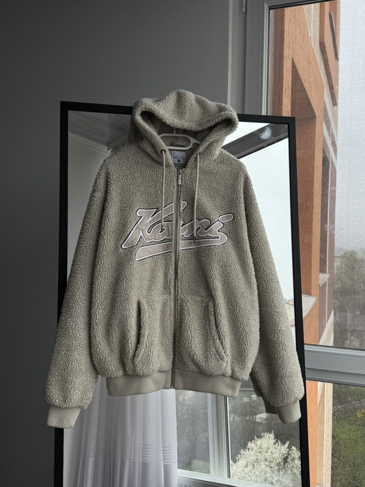 Karl Kani Vintage Karl Kani Beige Heavyweight Sherpa Jacket Size US S / EU 44-46 / 1 - 1 Thumbnail