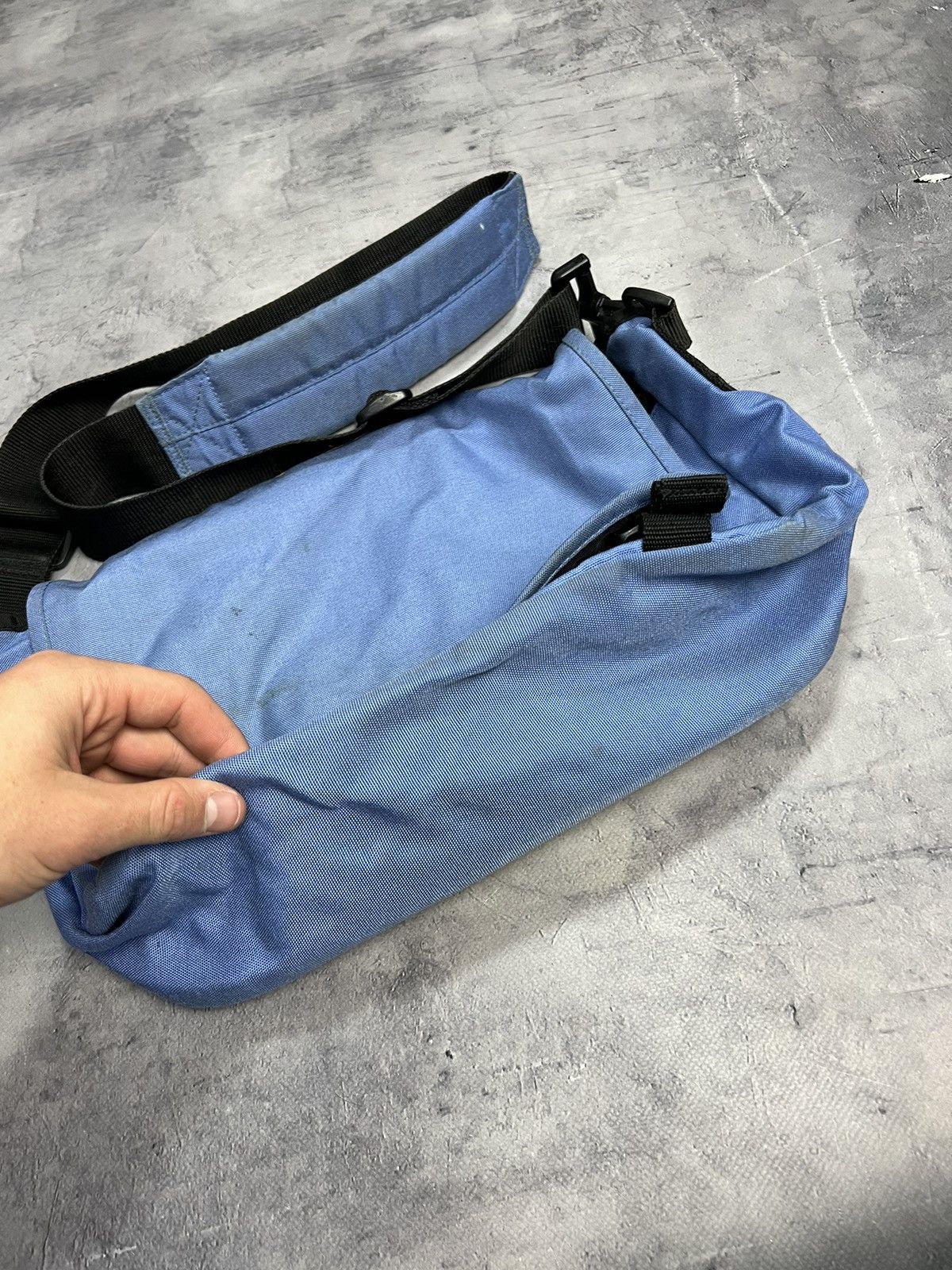 Eastpak × Vintage Vintage Eastpak Messenger Bag Size ONE SIZE - 3 Thumbnail